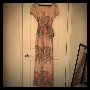 Adrianna Papell gown size 12 never worn